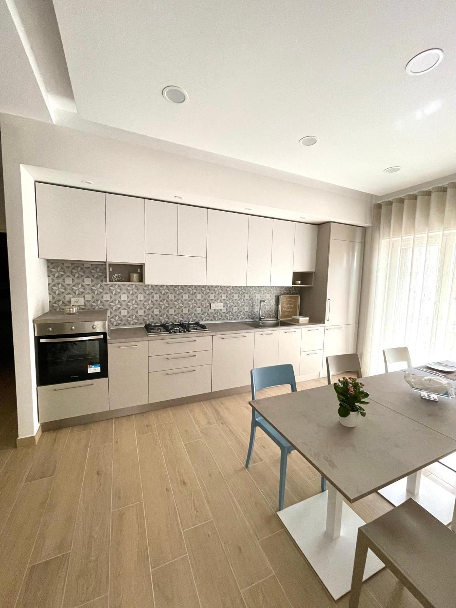 Colombo Suite Cassino Bagian luar foto